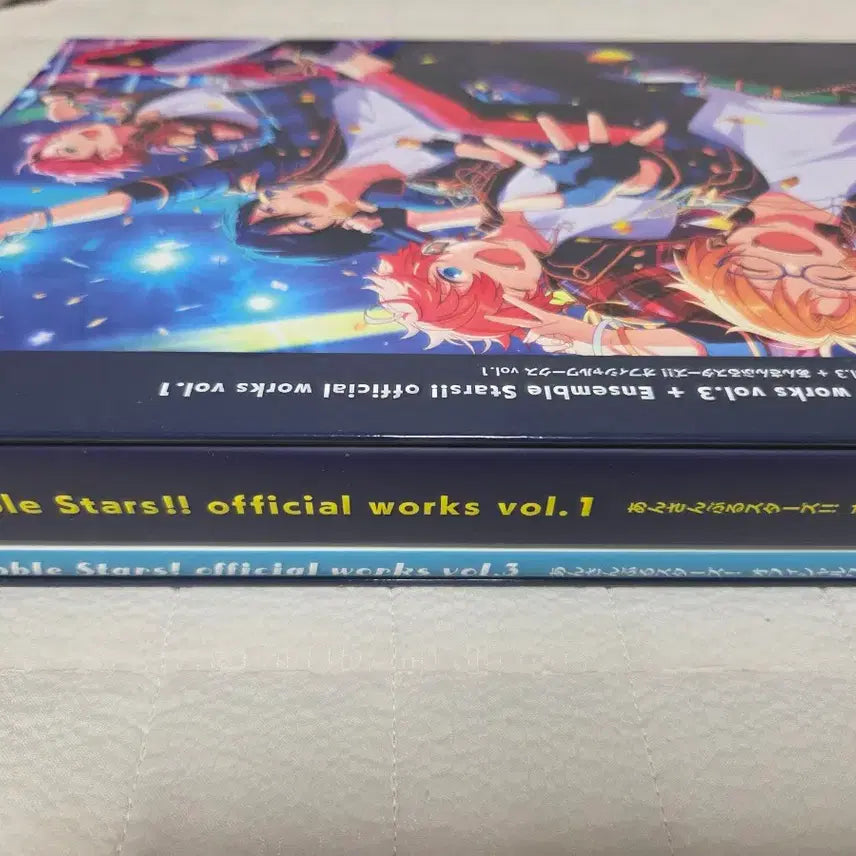 [BUNJANG] Ensemble Stars!! Official Works Art Book Vol. 1 &amp; 3 / 앙상블 스타즈!! 오피셜 웍스 설정집
