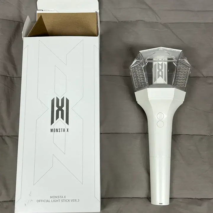 [BUNJANG] MONSTA X Official Lightstick Ver.3 / 몬둥이 ver.3