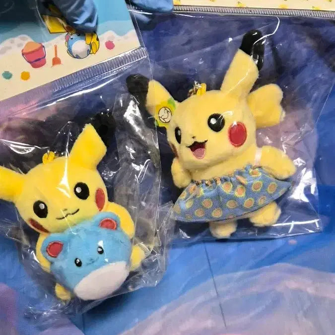 [BUNJANG] Korea Exclusive Olive Young Pikachu Plush Keychain 2 Types / 한국 한정 올리브영 피카츄 인형 키링 2종