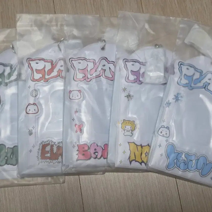 [BUNJANG] PLAVE Kakurenbo Photocard Holder Set / 플레이브 카쿠렌보 포토카드 홀더 5종 세트 원가이하 양도합니다.