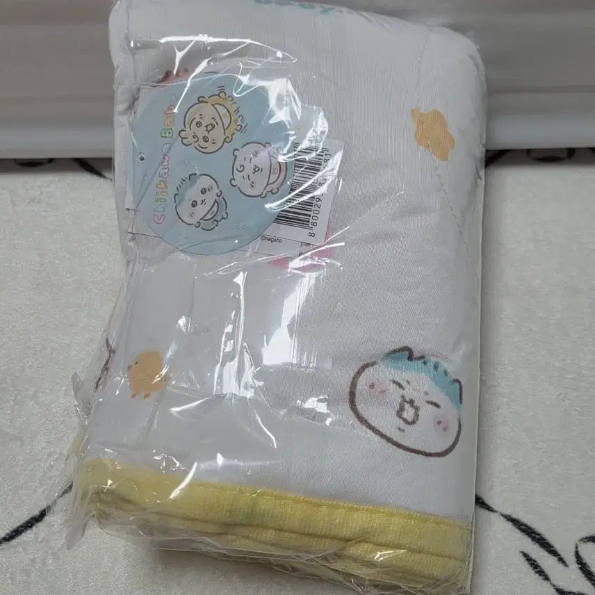 [BUNJANG] Chiikawa Baby Cooling Blanket / 치이카와 베이비 냉감이불 냉각담요 냉감매트 새상품