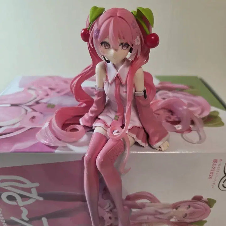 [BUNJANG] FURYU Sakura Miku 2026 Hatsune Miku Noodle Stopper Figure (Unsealed) / [개봉] 후류 사쿠라미쿠 2026 하츠네미쿠 누들스토퍼 피규어