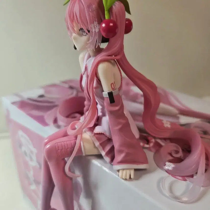 [BUNJANG] FURYU Sakura Miku 2026 Hatsune Miku Noodle Stopper Figure (Unsealed) / [개봉] 후류 사쿠라미쿠 2026 하츠네미쿠 누들스토퍼 피규어