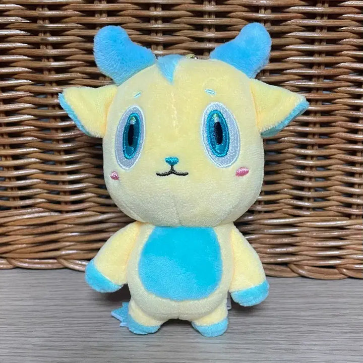 [BUNJANG] Nijisanji Usami Rito Girin-chan Plush Doll / 니지산지 우사미 리토 기린쨩 누이구루미 인형