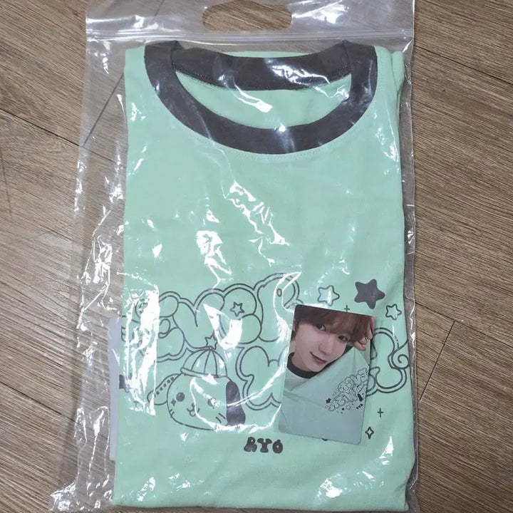 [BUNJANG] Everwish Ryo T-Shirt Bundle Set / 에버위시 료 티셔츠
