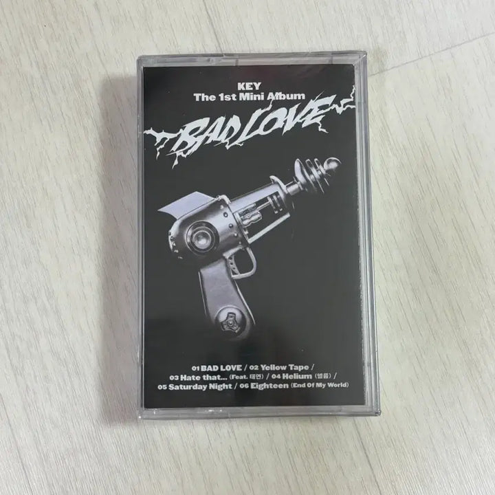 [BUNJANG] SHINee Key Bad Love Cassette Tape (Sealed) / 키 김기범 기범 배드러브 카세트 테이프 샤이니