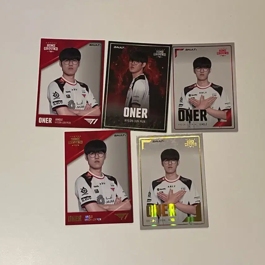 [BUNJANG] Bault T1 Owner Photocard Bundle Set / Bault t1 오너 포토카드 5장 일괄