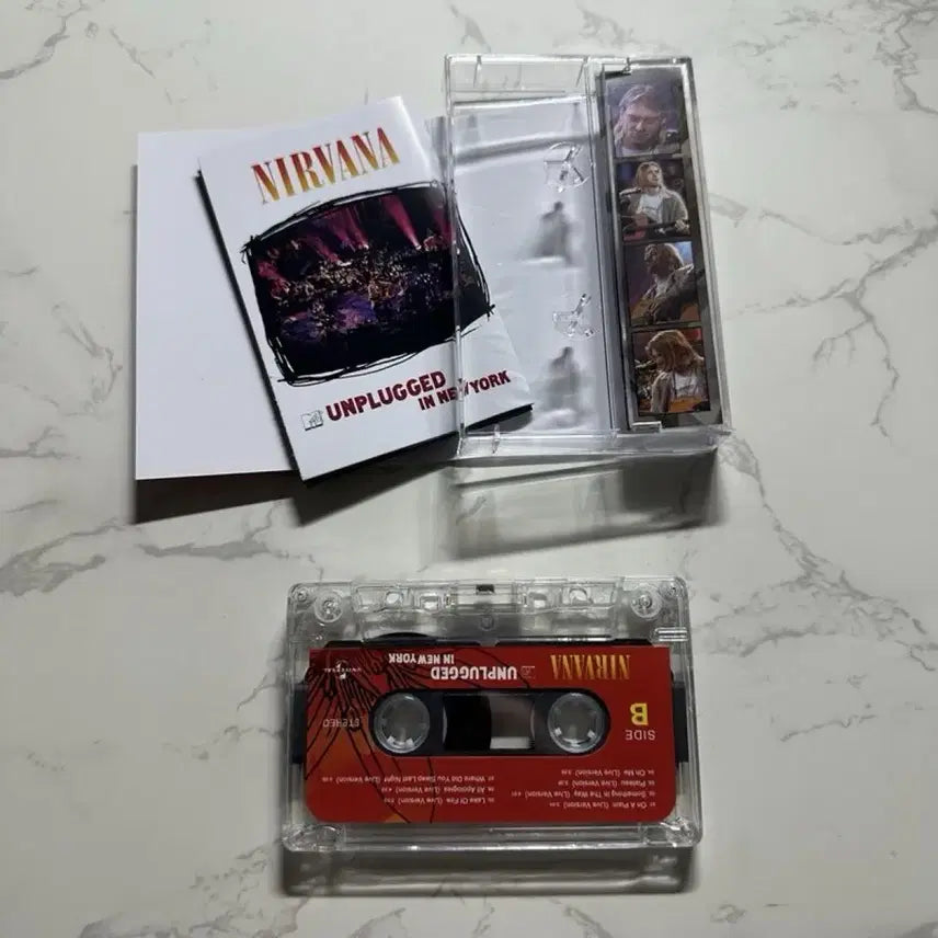 [BUNJANG] Nirvana MTV Unplugged In New York Limited Edition Cassette Tape / 너바나 MTV Unplugged In New York 카세트 테이프