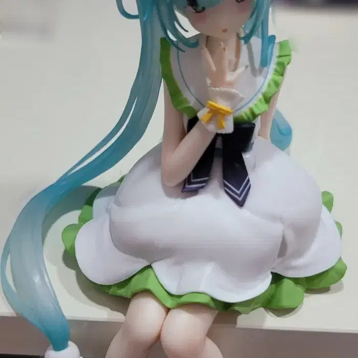 [BUNJANG] FURYU Lily Miku Figure / 후류 은방울꽃 미쿠