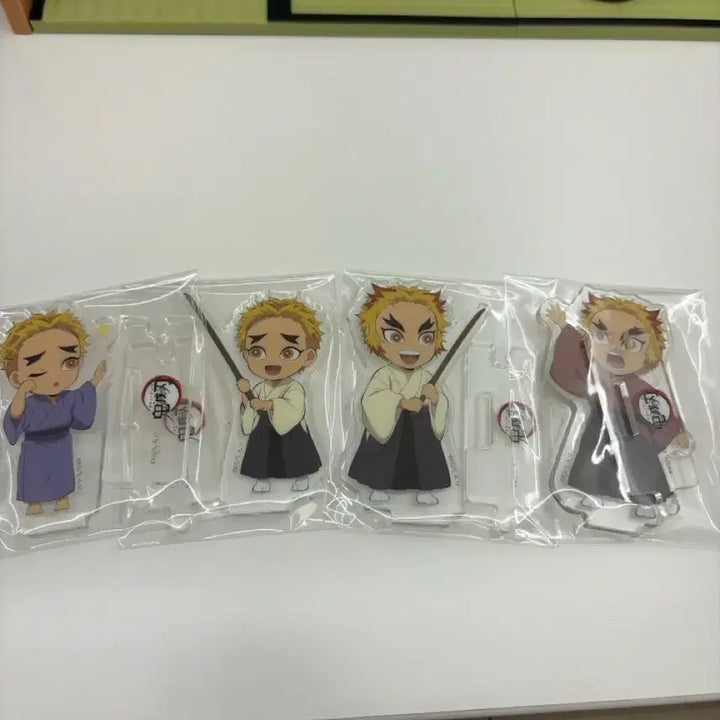 [BUNJANG] Rengoku Family Youth/Siblings Connected Mini Character Acrylic Stand Bundle / 렌고쿠 가문의 유년기/형제 연결 미니캐릭터 아크릴 일괄