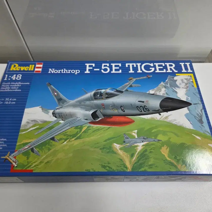[BUNJANG] Revell 1/48 Northrop F-5E Tiger II Plastic Model Kit (Discontinued) / [절판/희귀] 레벨(Revell) 1/48 Northrop F-5E TIGER II 프라모델