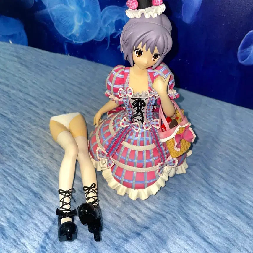 [BUNJANG] Nagato Yuki Lolita Classical Beauty Figure / 스즈미야 하루히의 우울 나가토 유키 로리타 고전 미소녀 피규어
