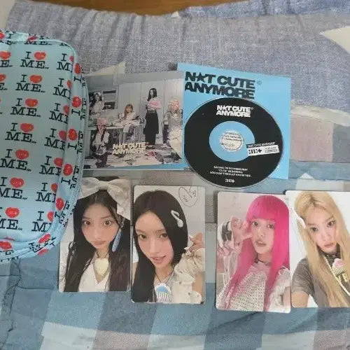 [BUNJANG] ILLIT x Ashley Williams Pouch, Photocard, CD Bundle Set / 아일릿X애슐리윌리엄스 파우치 낫큐트애니모어 아이하트미  포카 CD