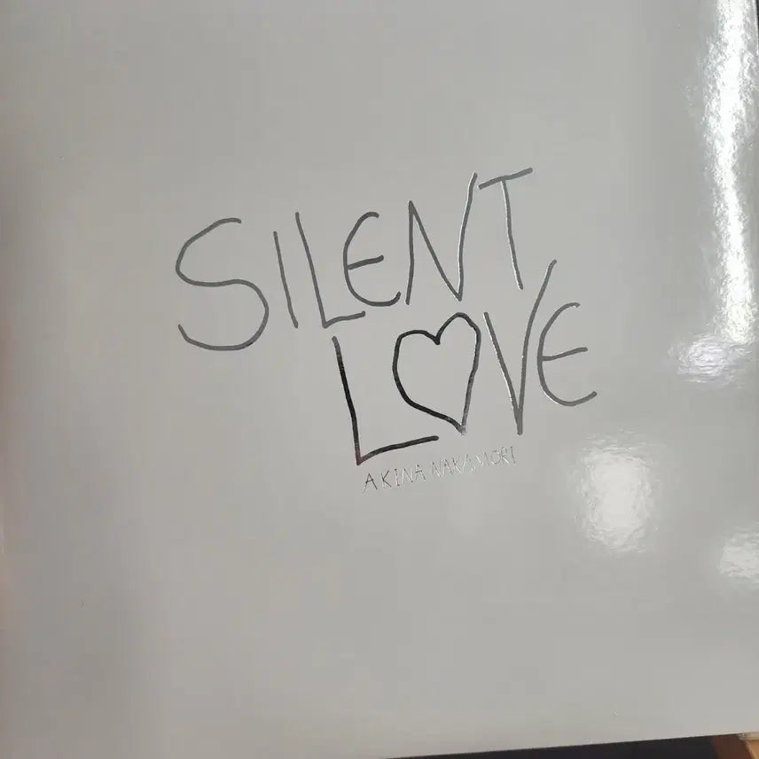 [BUNJANG] Akina Nakamori SILENT LOVE Limited Edition LP + 2 Posters &amp; Lyric Sheet / 한정반 나카모리 아키나 Akina Nakamori SILENT LOVE LP + 포스터2종,가사지