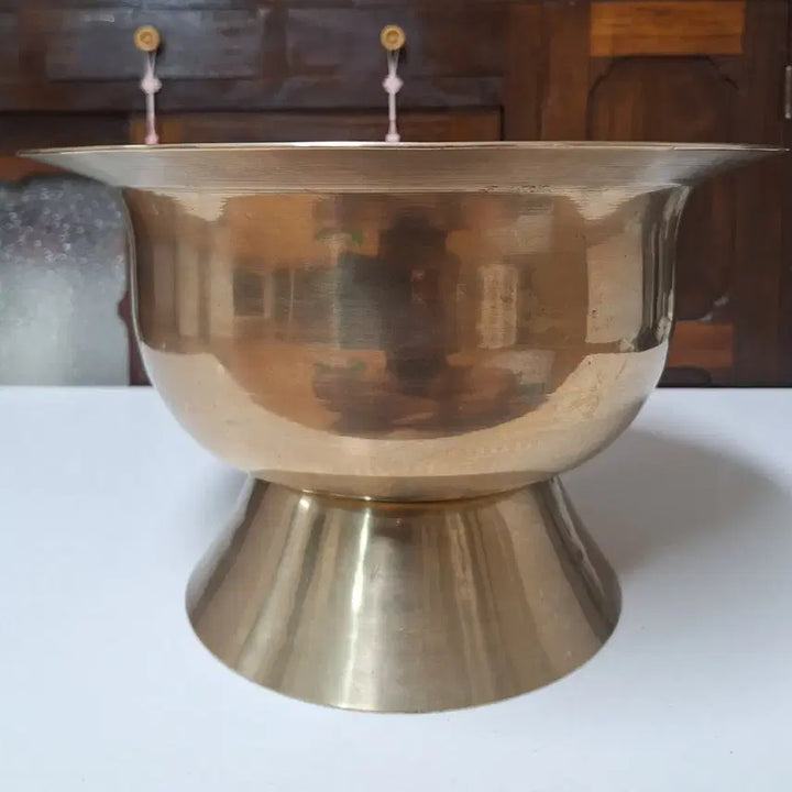 [BUNJANG] Brass Bangjja Yugi Bowl (Tteok-dungi Punju) - Vintage Korean Kitchenware / 근대사 수집 자료 놋쇠 방짜 유기 그릇 떡동이 푼주