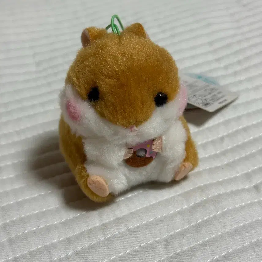 [BUNJANG] Hamster Plush Doll Holding Donut / 햄스터 인형