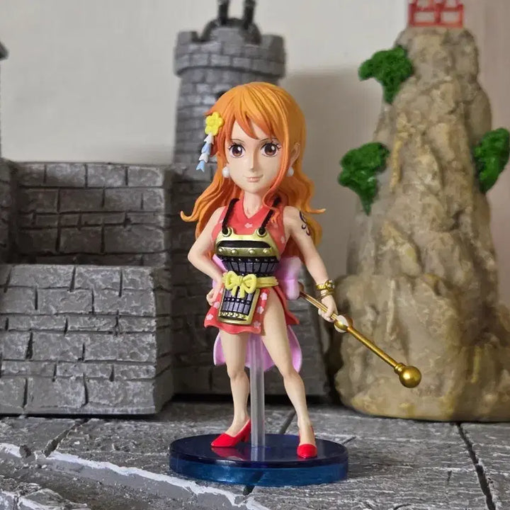 [BUNJANG] YZ One Piece World Collectable Figure Resin Nami / YZ 원피스 월콜 레진 나미 팝니다.