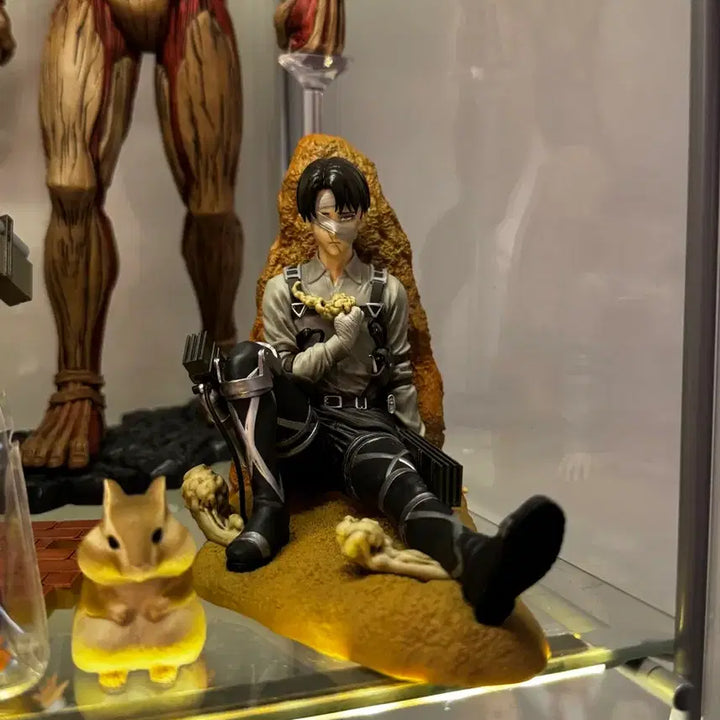 [BUNJANG] Attack on Titan Ichiban Kuji C Prize Levi Ackerman Figure / 진격의 거인 제일복권 각자의 결의 c상 리바이