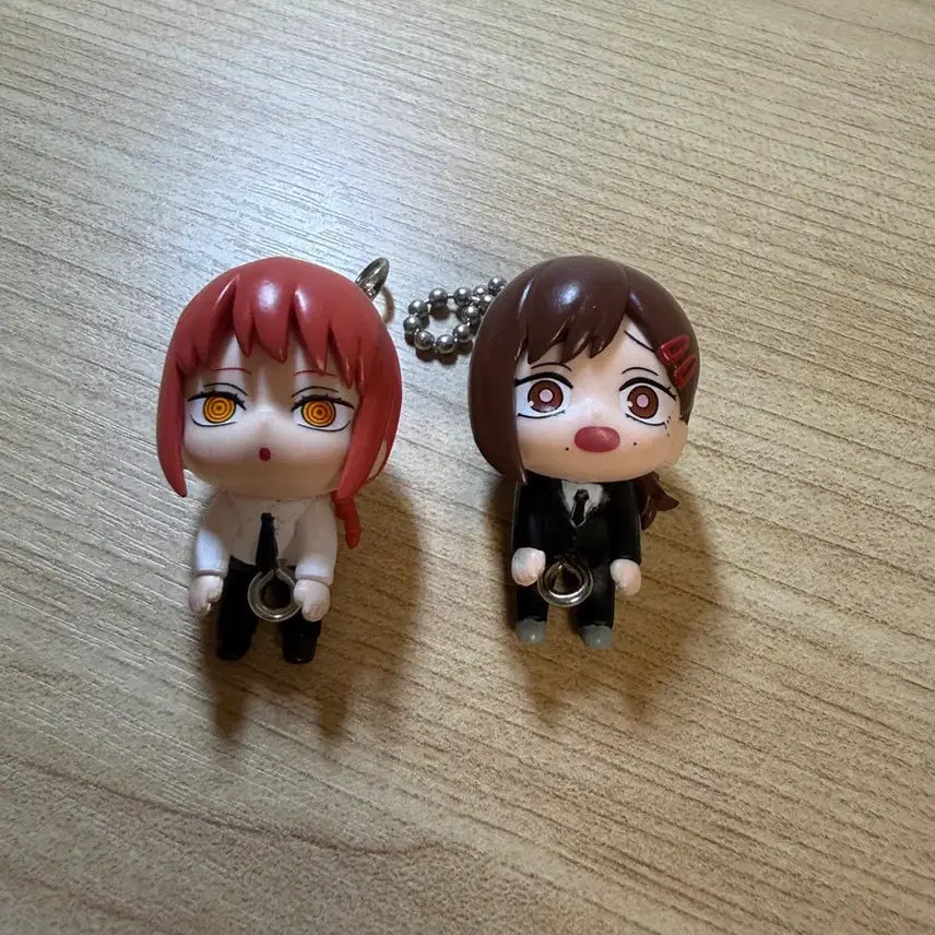 [BUNJANG] Chainsaw Man Da Rong Gacha Kobeni &amp; Makima Bundle / 체인소맨 대롱 가챠 코베니 마키마 일괄