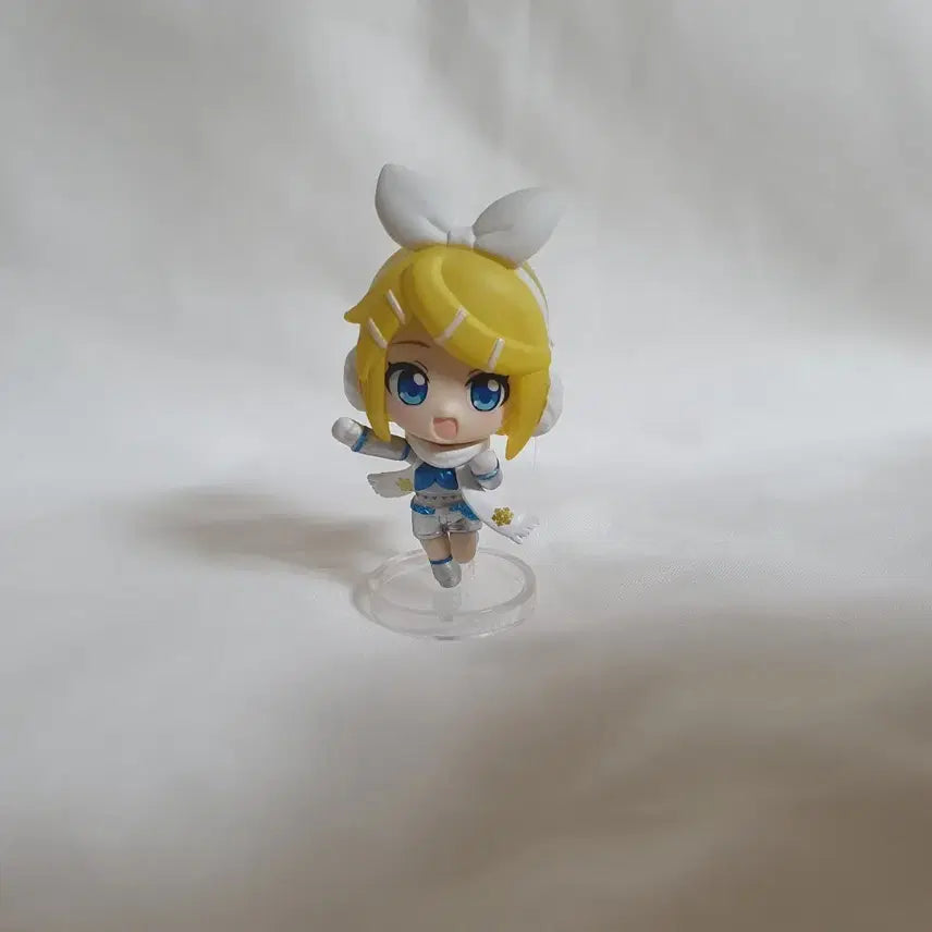[BUNJANG] Vocaloid Kagamine Rin Snow Miku Collection 2025 Figure / 보컬로이드 보카로 반다이 스노우 유키 미쿠 콜렉션 2025 카가미네 린 피규어 가챠