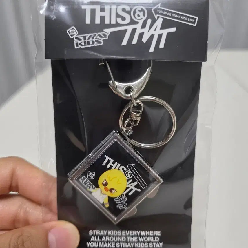 [BUNJANG] Stray Kids This &amp; That Pop-Up Acrylic Mirror Keyring / 스키즈 This &amp; that 팝업 뽁아리 거울키링