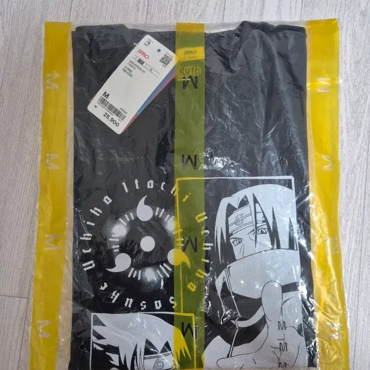 [BUNJANG] SPAO Naruto Collaboration Itachi Sasuke Short-Sleeve T-Shirt (M) / 스파오 나루토 콜라보 이타치 사스케 반팔 티셔츠 M