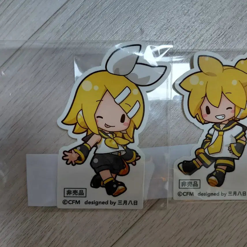 [BUNJANG] Kagamine Rin Len Fuwapuchi Figure Bundle Set / 카가미네 린 렌 후와푸치 피규어 일괄