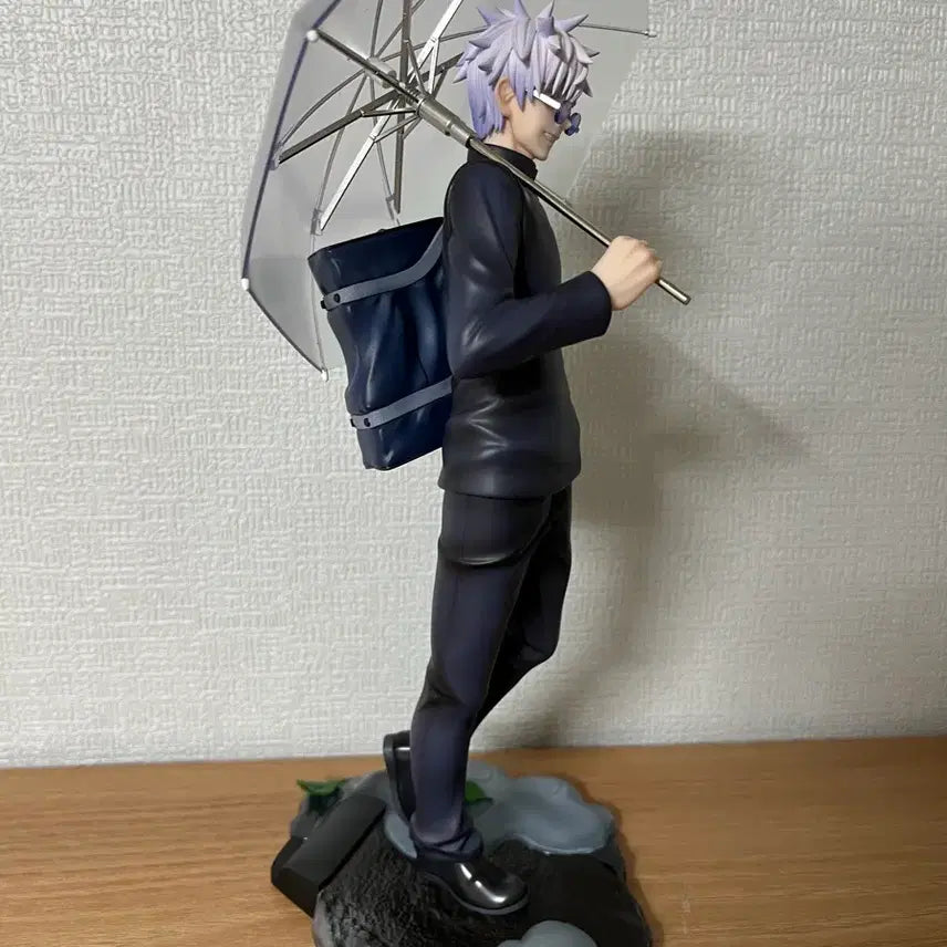 [BUNJANG] Megahouse Jujutsu Kaisen Satoru Gojo Figure (Umbrella Version) / 주술회전 메가하우스 우산 고죠 사토루 피규어