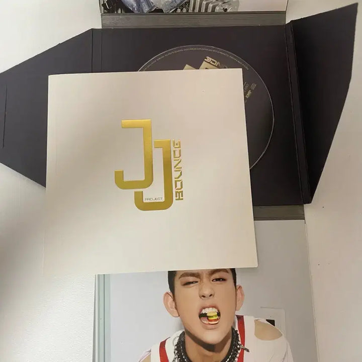 [BUNJANG] JJ Project Debut Single Bounce Album (GOT7 JAY B/Jinyoung) / [절판희귀] JJ프로젝트 (JJ Project) 데뷔 싱글 Bounce 앨범 (갓세븐 JAY B/진영)