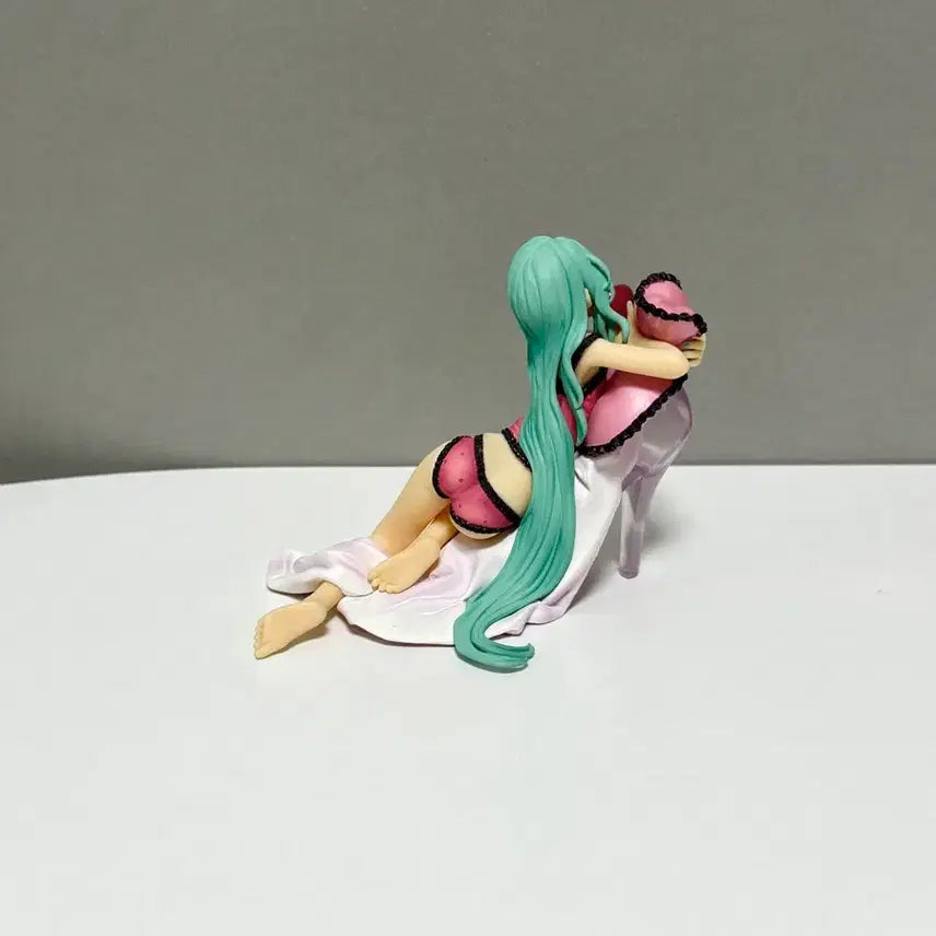 [BUNJANG] Romeo and Cinderella Hatsune Miku Vocaloid Figure / 로미오와 신데렐라 하츠네 미쿠 피규어 / 미쿠모 보컬로이드