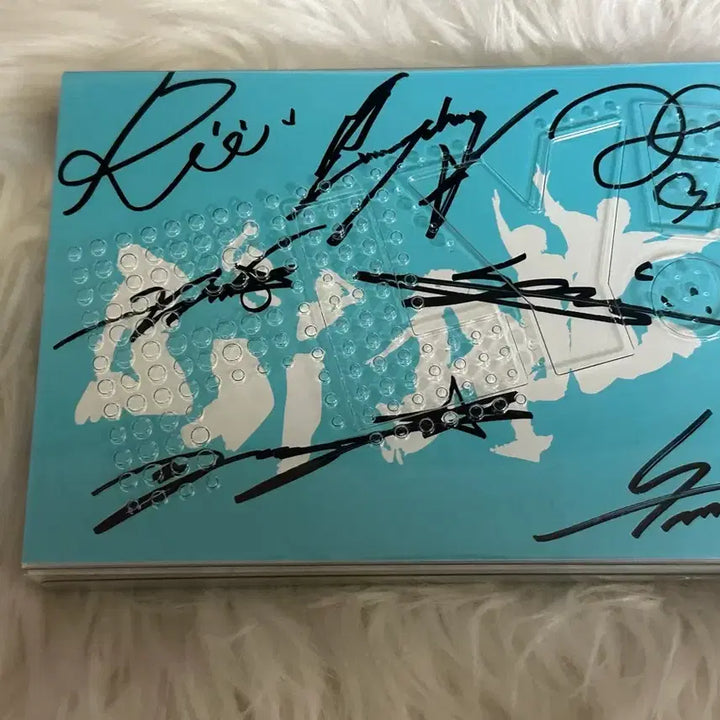 [BUNJANG] IDID Autographed Album / 아이딧 IDID 친필 싸인 앨범