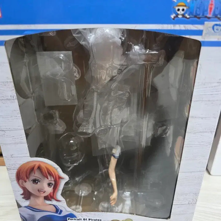 [BUNJANG] One Piece Nami Figure / 원피스 나미 피규어 판매합니다
