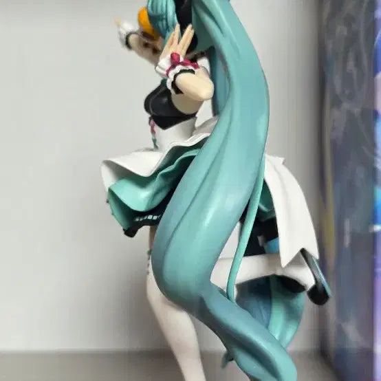 [BUNJANG] Hatsune Miku x Rascal Collaboration Figure / 하츠네 미쿠 라스칼 콜라보 피규어