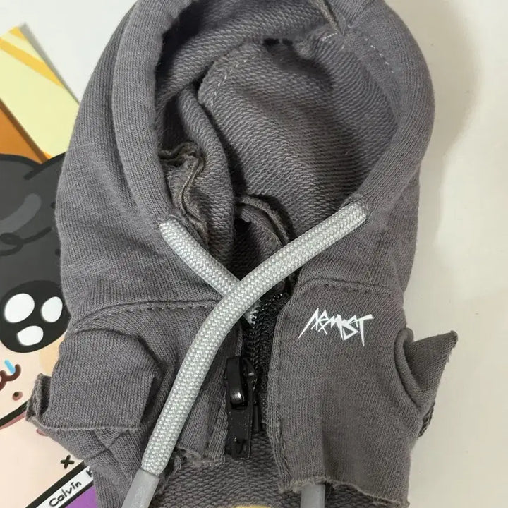 [BUNJANG] BTS Jungkook Kkudugi 10cm Doll Clothes ARMY Hoodie / bts 정국 인형 꾹뚜기 10cm 인형옷 아미후드 디자인 모티브