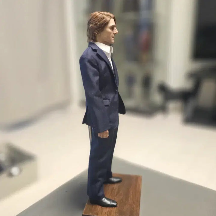 [BUNJANG] Tom Cruise 12-inch Figure by Artist Yang Wook-jin / 톰 크루즈 12인치 피규어 작가작