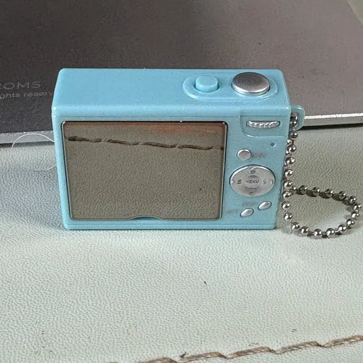 [BUNJANG] Digital Camera Gachapon Charm / 디지털카메라 가챠 디카 가챠 키링