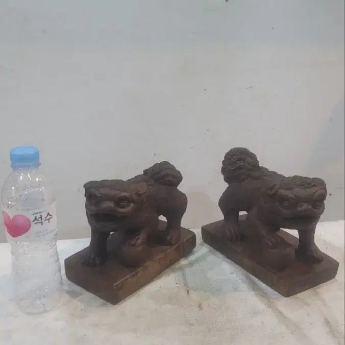 [BUNJANG] Pair of Antique Wooden Haechi Statues / 오랜세월의 멋진 나무 해태 한쌍