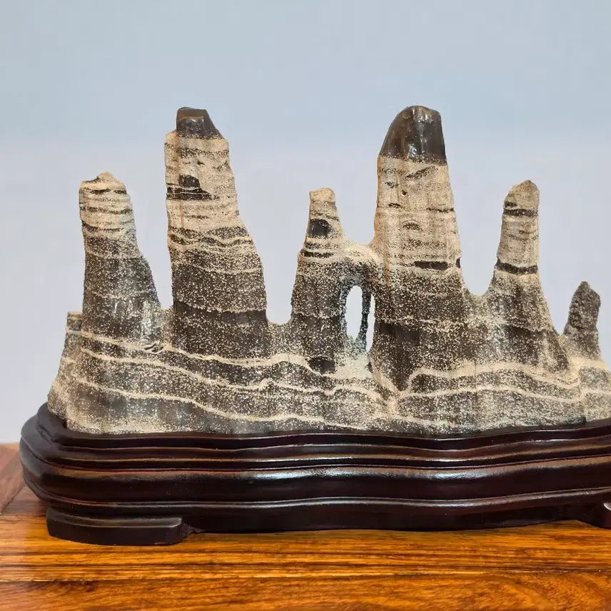 [BUNJANG] Mountain Landscape Viewing Stone / 26081802 웅장한 산세가 멋진 산수경석 작품석 수석 팝니다