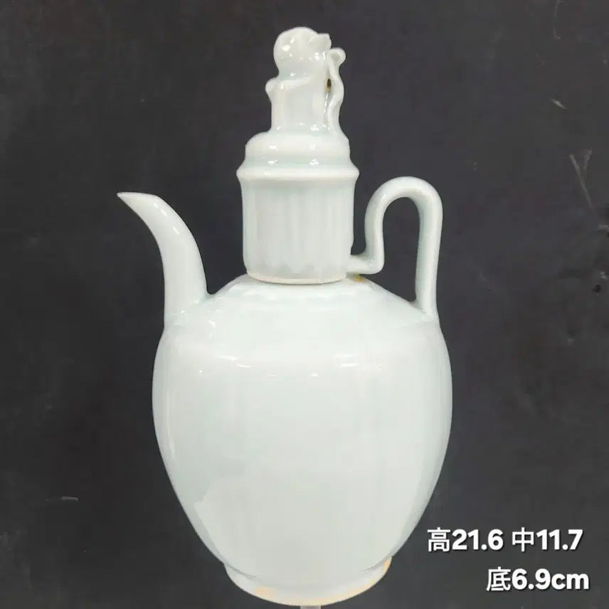 [BUNJANG] Song Dynasty Celadon Ware (Yingqing Glaze) Animal-Shaped Ewer / 중국도자기               송대 청백자(영청유)서수형 집호