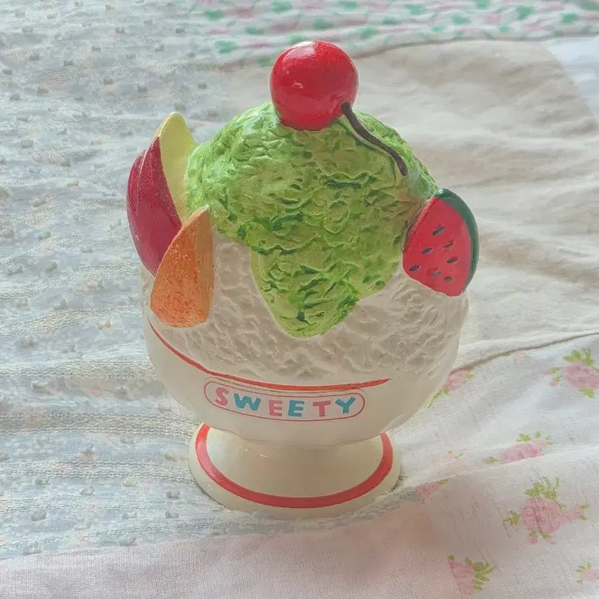 [BUNJANG] Vintage Melon Bingsu Piggy Bank / 고전 빈티지 레트로 메론 멜론 빙수 저금통 오브제