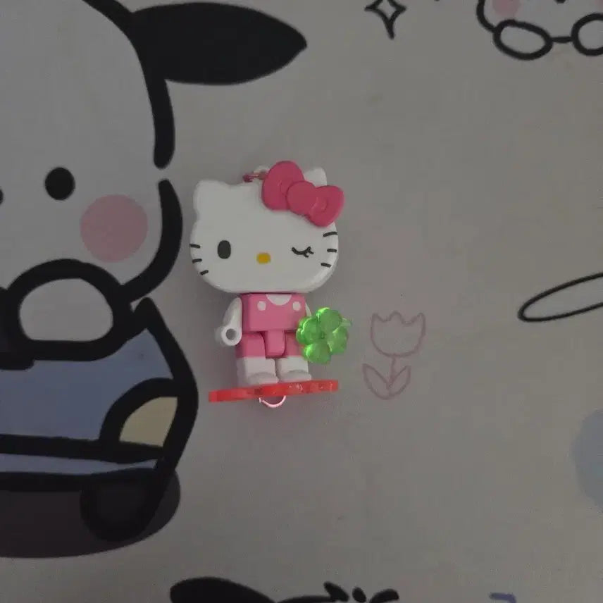 [BUNJANG] Sanrio Hello Kitty LEGO Keychain / 산리오 헬로키티 레고 키링 (단순진열)