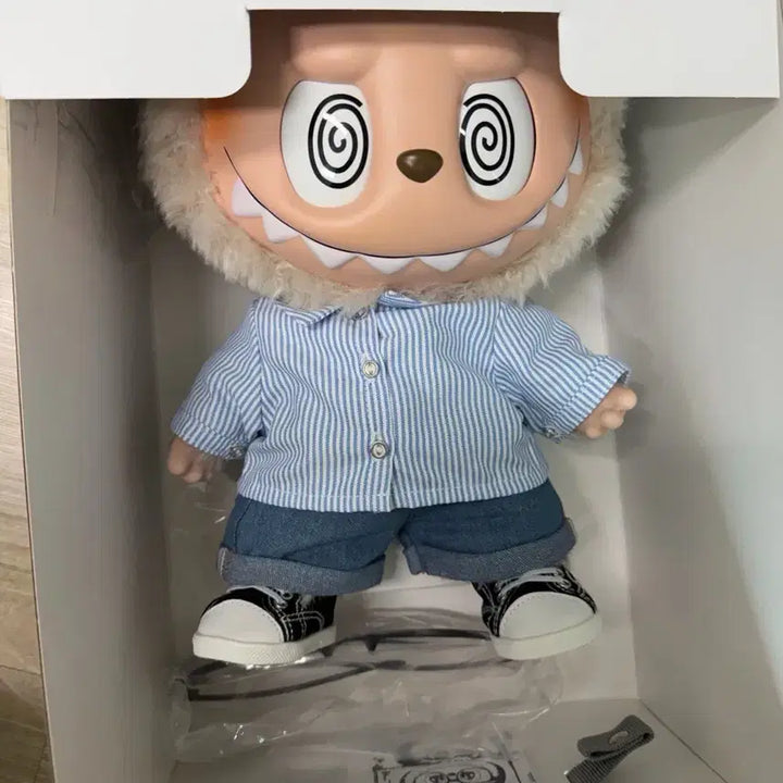 [BUNJANG] POP MART Labubu Flip With Me Doll / [팝마트] 라부부 플립 윗 미 인형