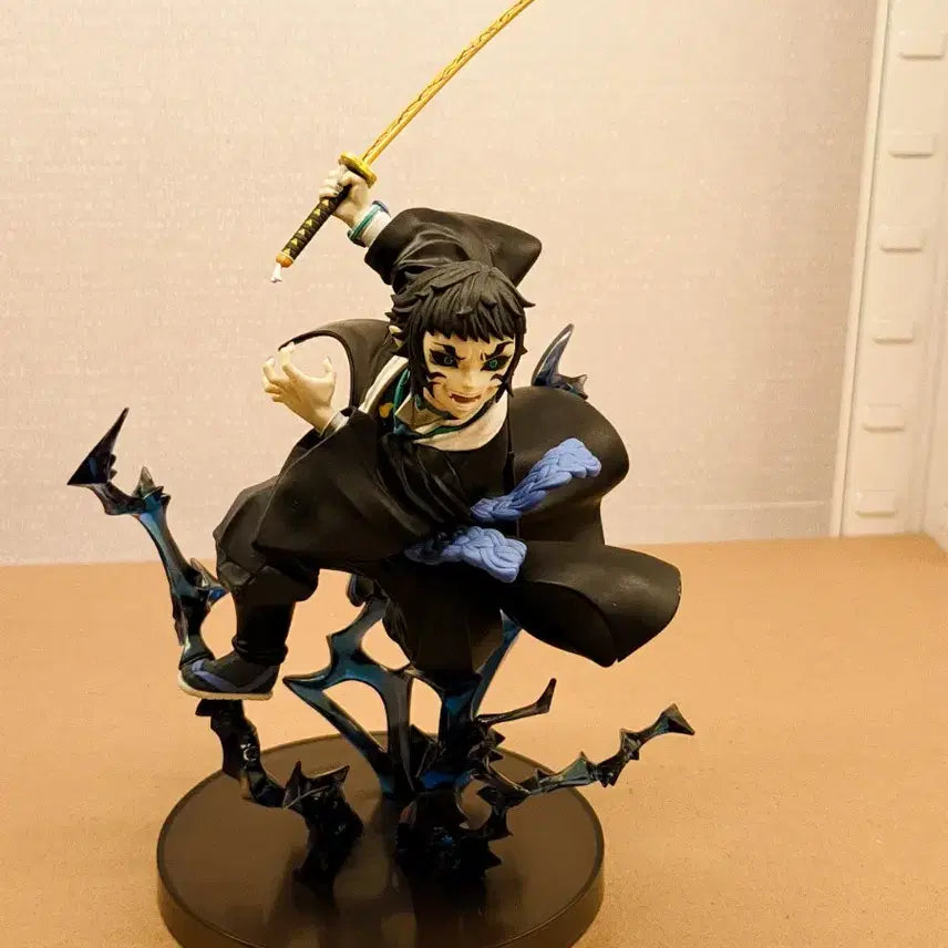 [BUNJANG] Demon Slayer Zenitsu &amp; Kaigaku Vibration Stars Figure / 귀멸의 칼날 피규어 젠이츠, 카이가쿠 바이브레이션 스타즈