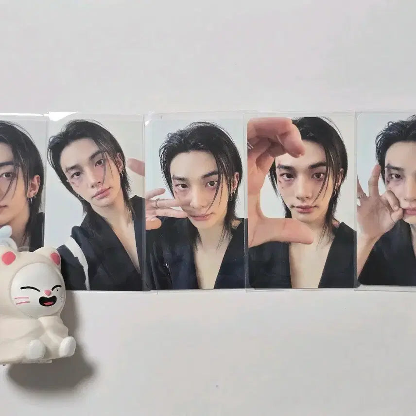 [BUNJANG] Stray Kids SKZ-REPLAY Seoul Concert Hyunjin Photocard Set / 스키즈 런잇 서울 콘서트 현진 포카 세트