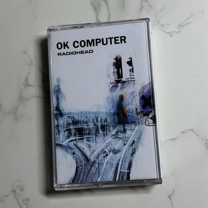 [BUNJANG] Radiohead OK Computer Limited Edition Cassette Tape (Sealed) / 라디오헤드 OK COMPUTER 한정판 카세트 테이프