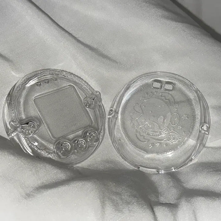 [BUNJANG] Tamagotchi Uni Aurora Pink Bundle with Protective Case / 급전)) 상태 최상 다마고치 유니 오로라 핑크+보호 케이스