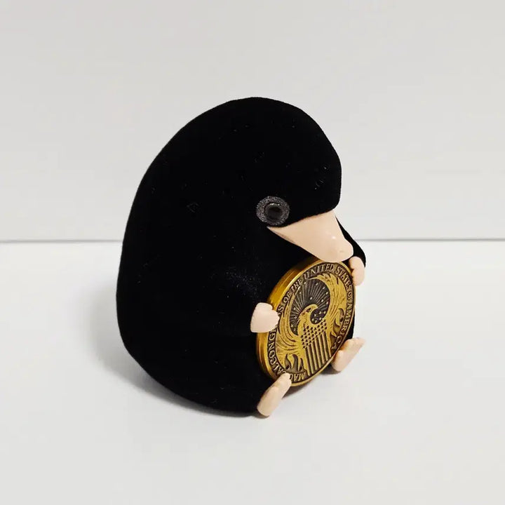 [BUNJANG] Fantastic Beasts Niffler Gacha Black / 해리포터 신동사 마호도코로 니플러 가챠 블랙