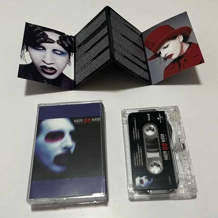 [BUNJANG] Marilyn Manson The Golden Age of Grotesque Limited Edition Cassette Tape / 마릴린 맨슨 The Golden Age of Grotesque 카세트 테이프
