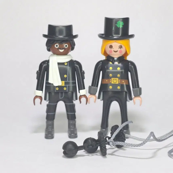 [BUNJANG] Playmobil Chimney Sweeps Couple Lucky Charm Figures Set / 플레이모빌 행운의 굴뚝 청소부 피규어 2개 세트