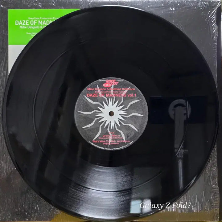 [BUNJANG] Days of Madness NO. 1,2 LP Album / BA-698. 데이즈 오브 매드니스 NO. 1,2. LP 음반.